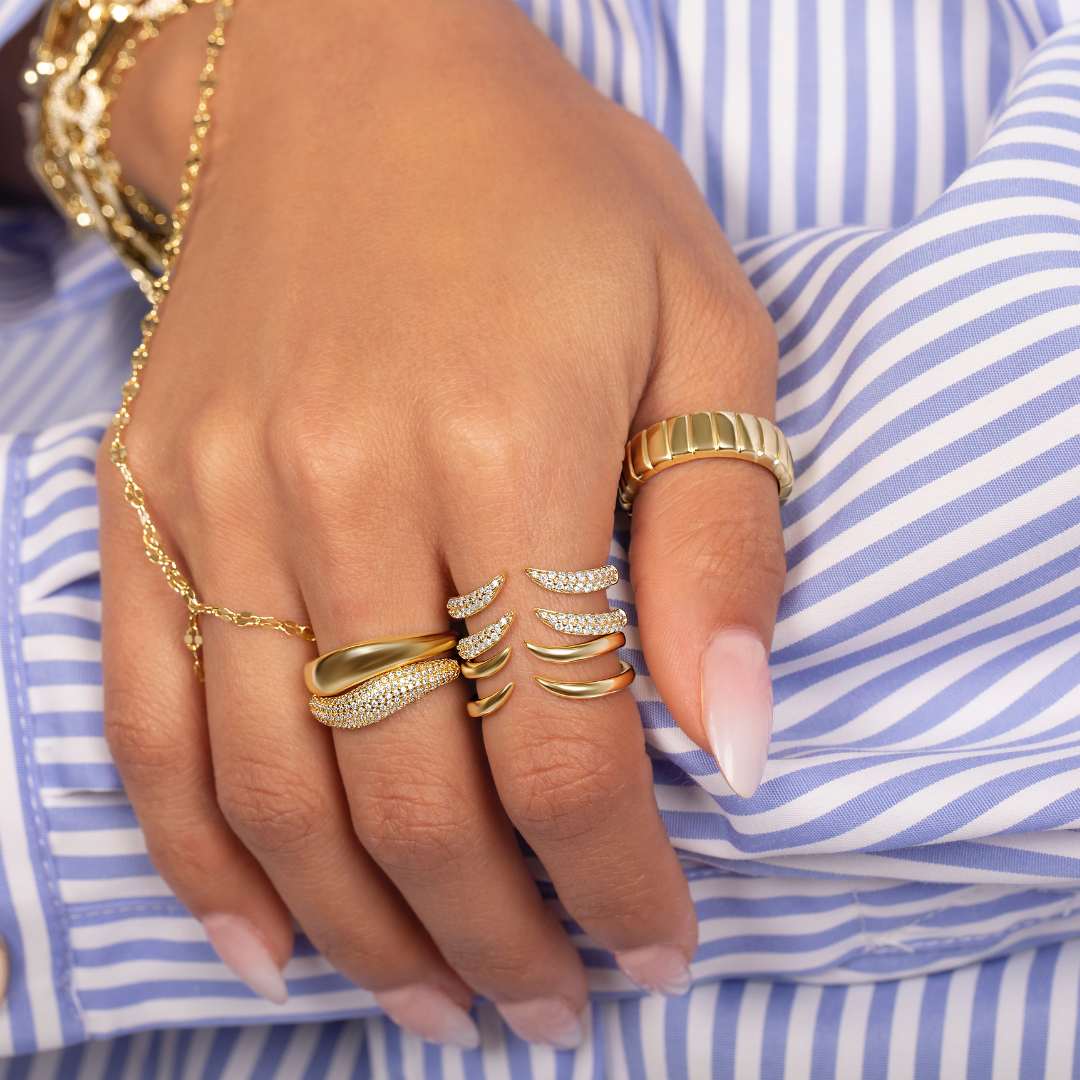 Wave Pave Band Ring